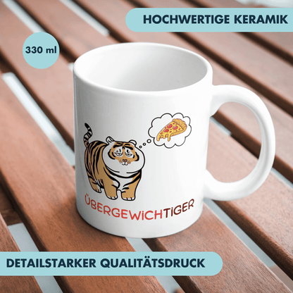 Übergewichtiger Tiger Wortspiel Selbstironie Kaffee Tasse